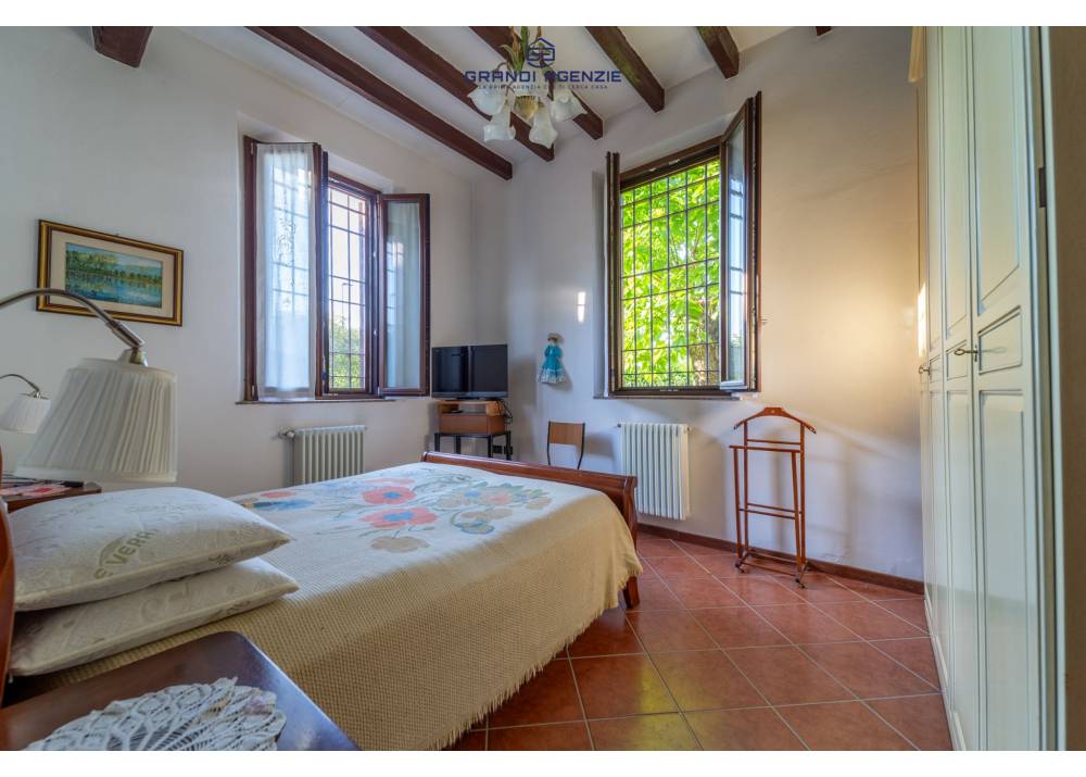 Vendita Casa Indipendente a Parma quadrilocale  di 180 mq